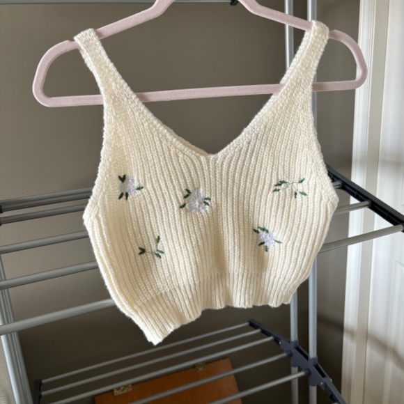 Cardigan Cami Set - Picture 3 of 6